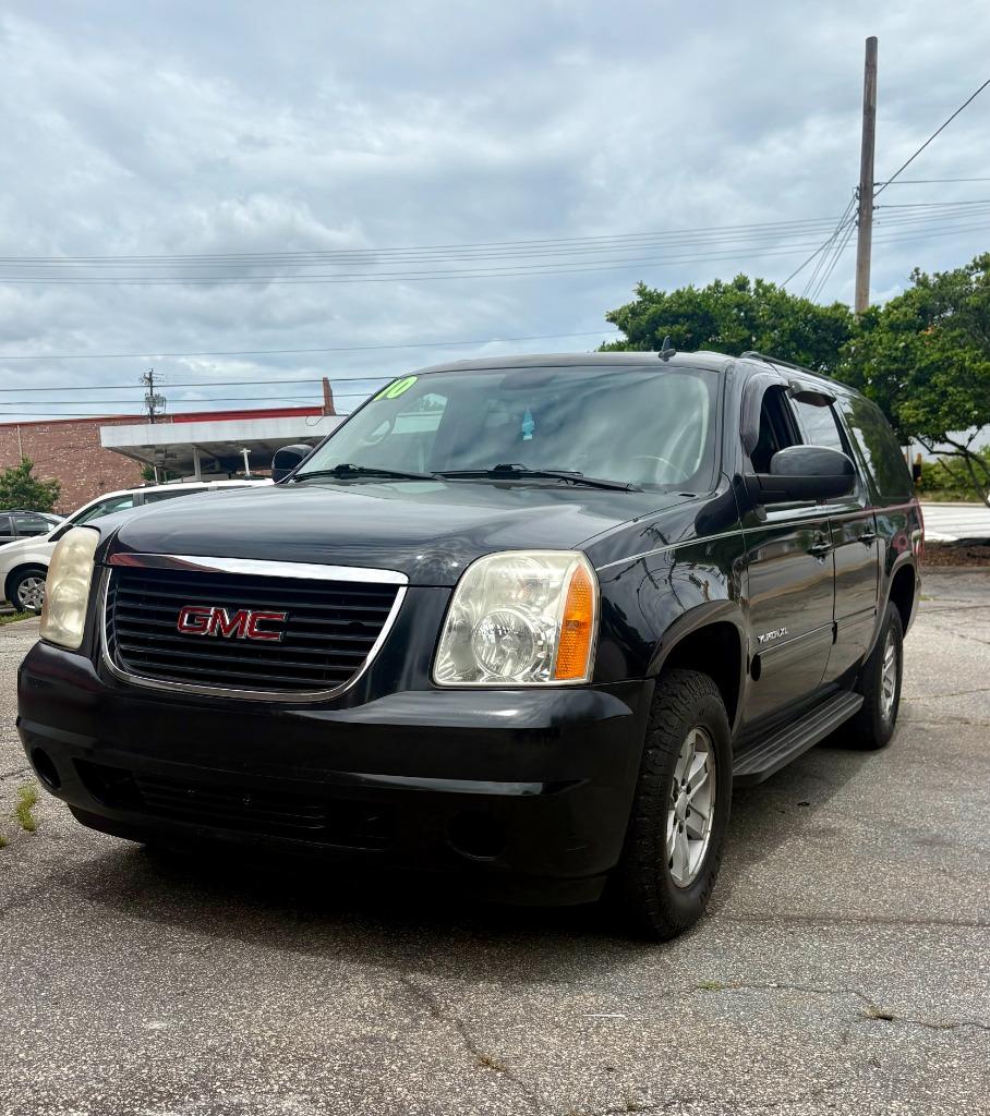 2010 GMC Yukon 4WD 1/2 Ton SLE1 (3SA)'s photo